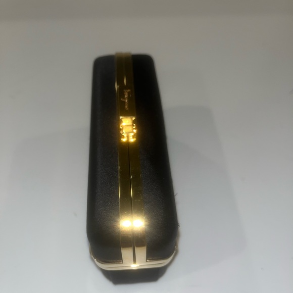 Ferragmo mini Macy box limited edition new with dust bag - Picture 13 of 17